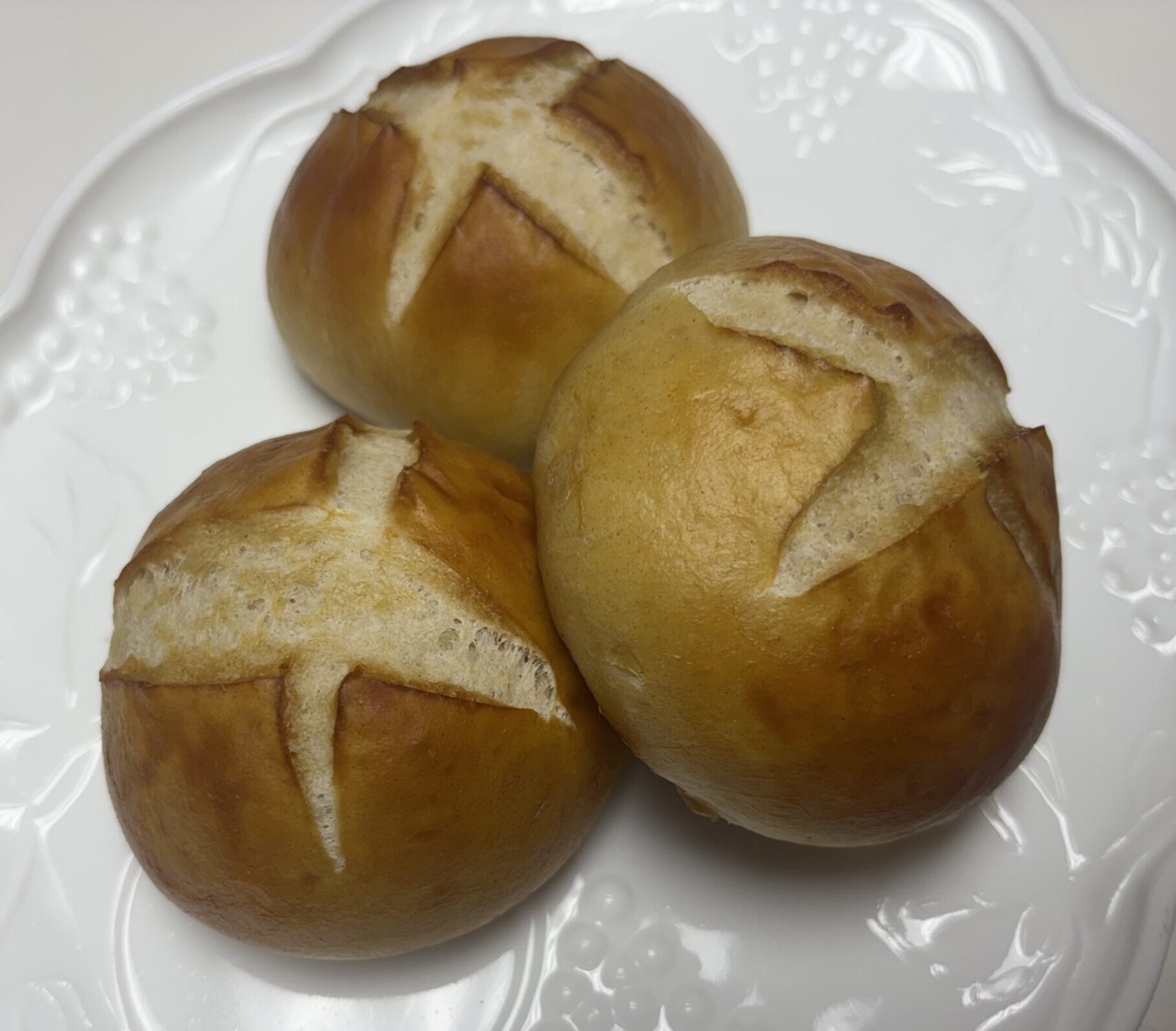 Pretzel Slider Roll