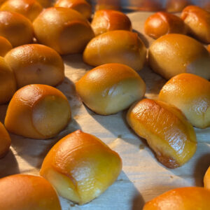 50 Pretzel Bites + 2 sauces